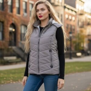 GreenTea  Beige Hooded Puffer Vest Faux Fur Lining